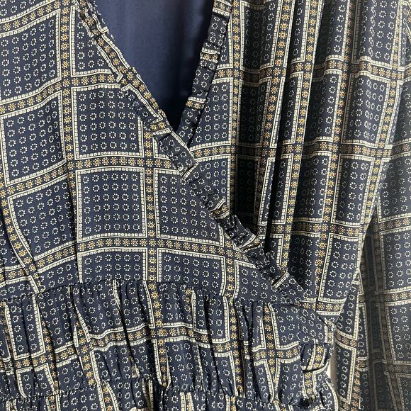 dRA Cicero Navy Blue Check Geo Print Long Sleeve Wrap Midi Dress Size Medium - Picture 13 of 14
